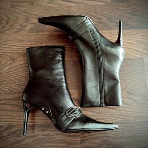 Dina Womens Mid Calf Buckle Heeled Leather Boots